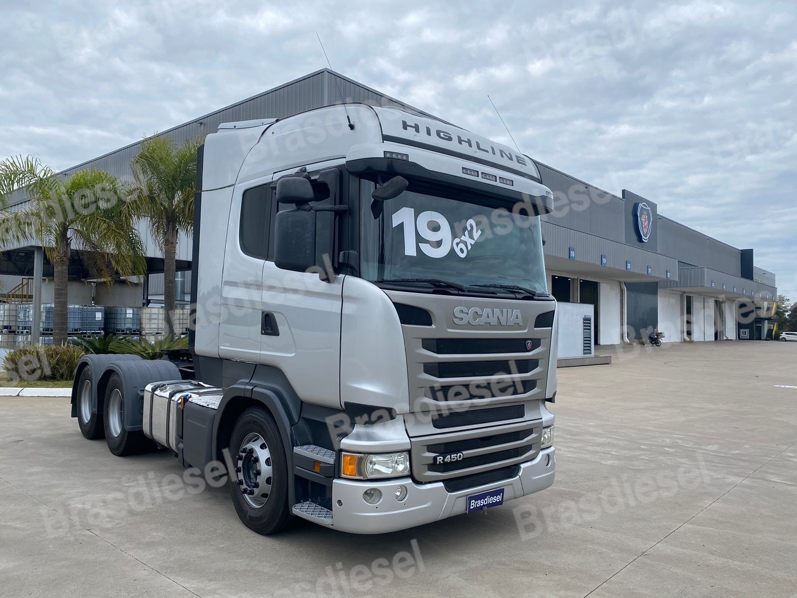 RH 450 6X2