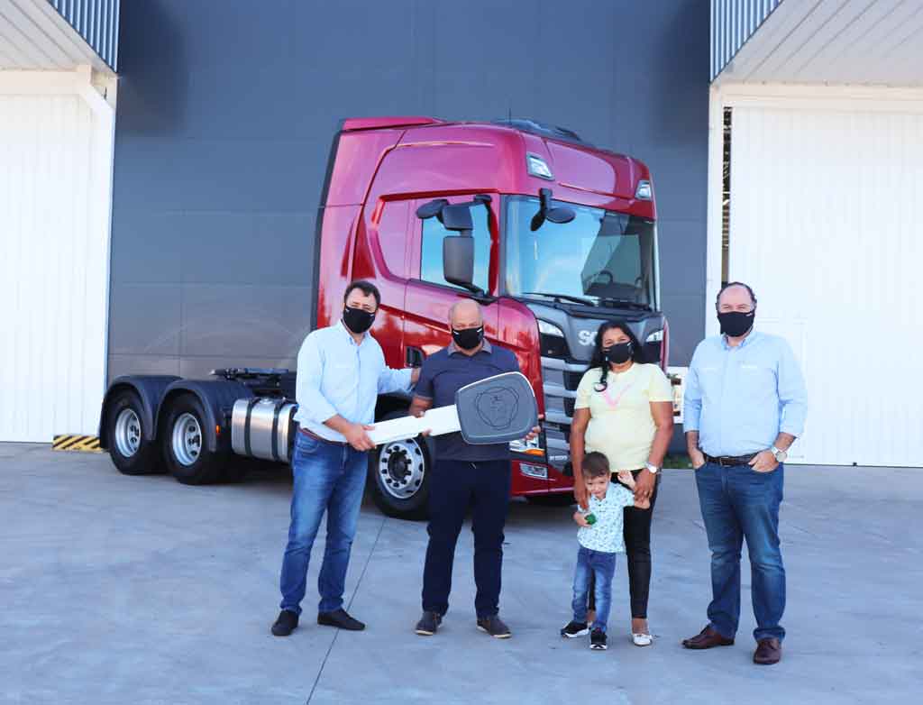 ENTREGA DE VEÍCULOS - EMERSUL TRANSPORTES LTDA
