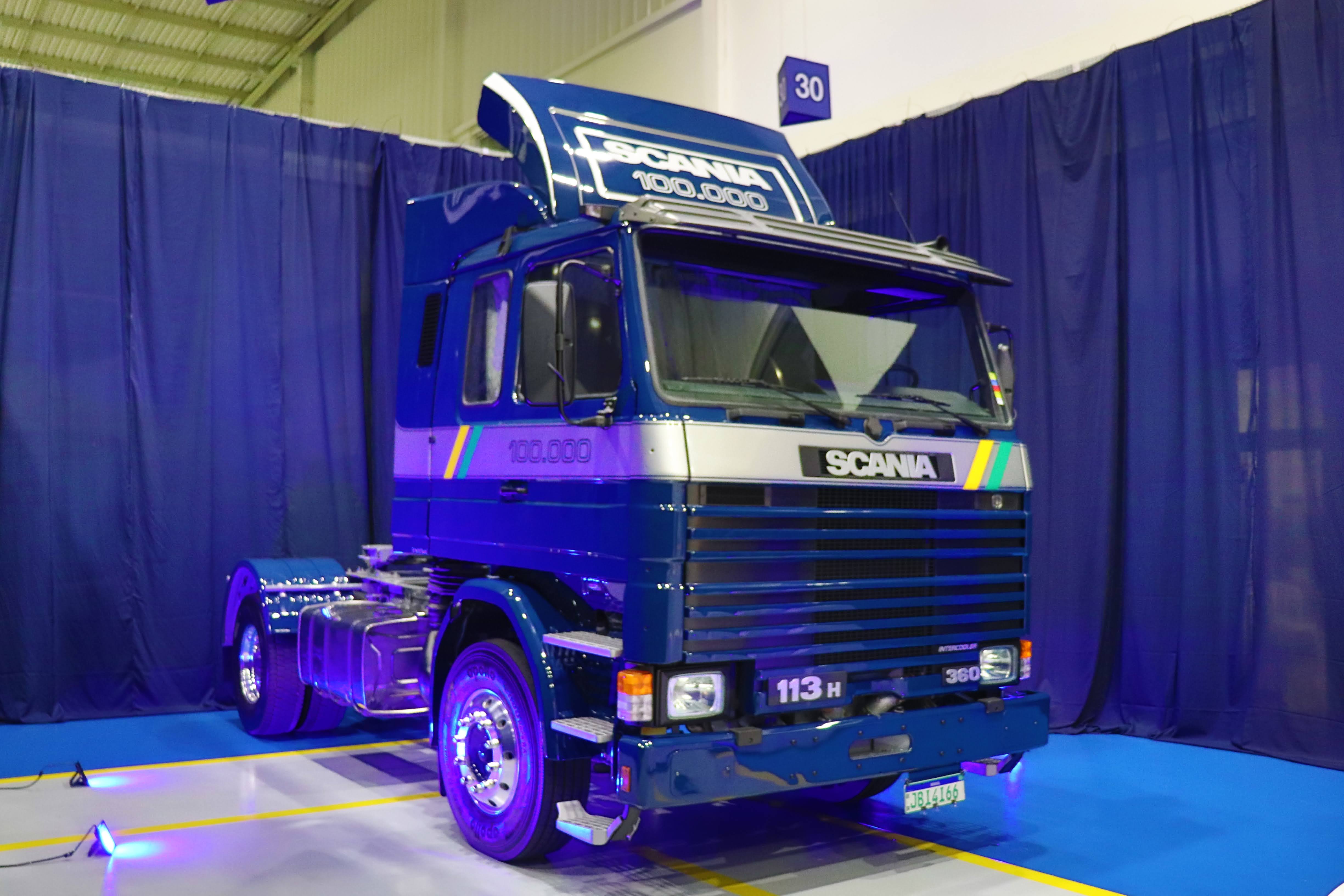 O CAMINHÃO 100.000 DA SCANIA É RESTAURADO NA BRASDIESEL