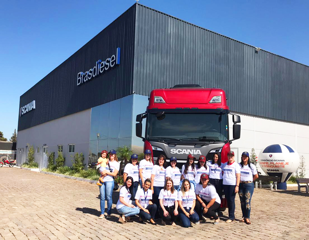 Brasdiesel de Passo Fundo promove evento especial para mulheres