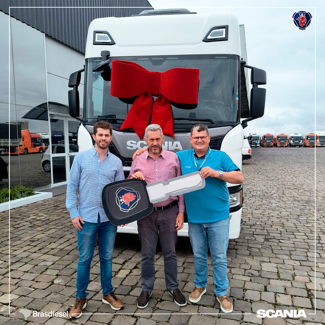 ENTREGA DE VEÍCULO - TRANSPORTES GARBERG LTDA