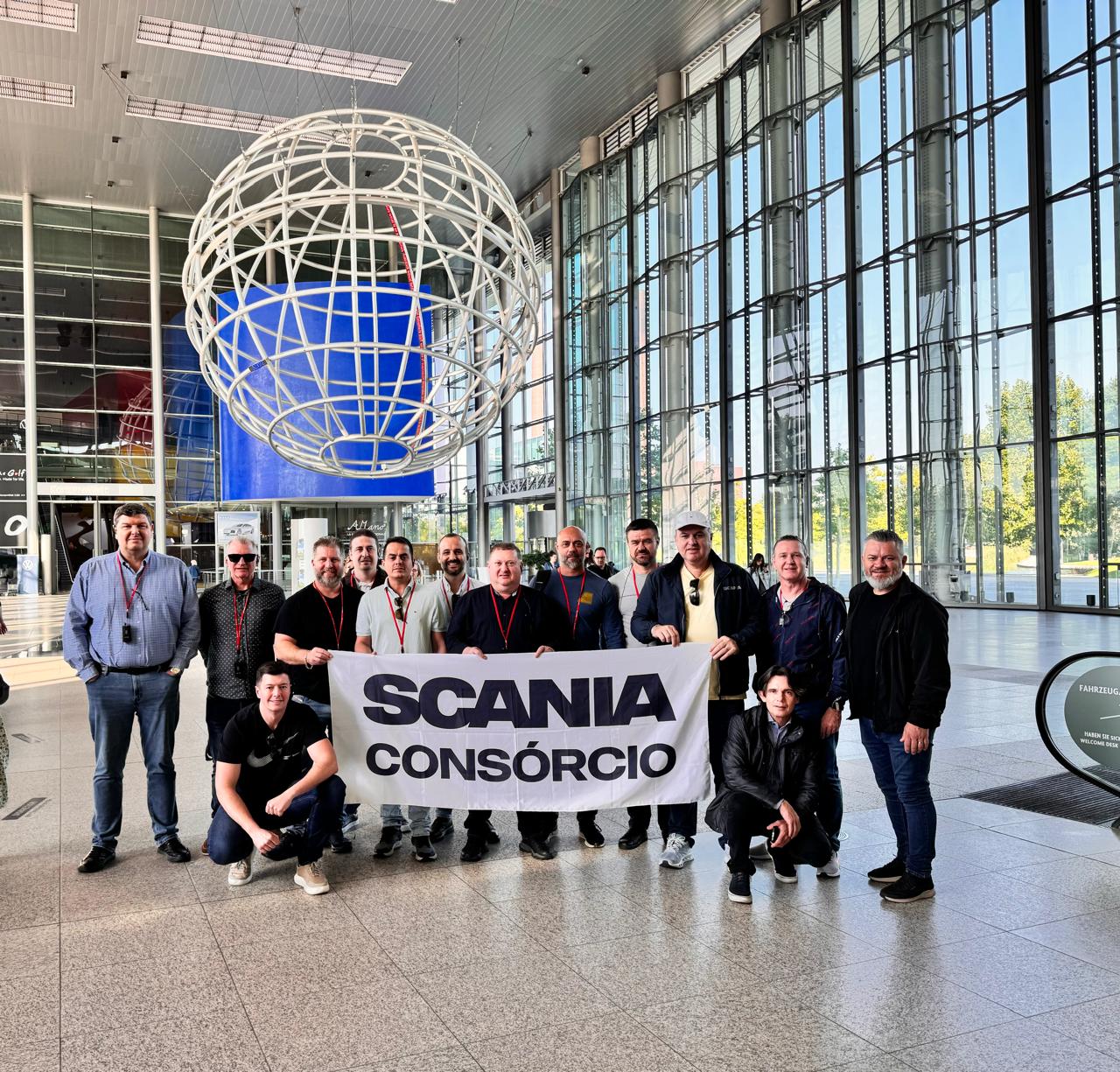 Brasdiesel e Consórcio Scania levam clientes para a IAA 2024 em Hannover