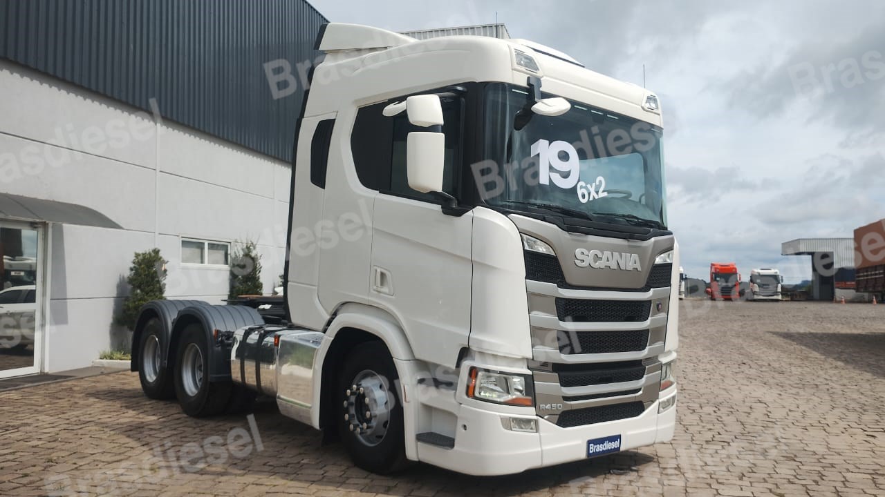 RN 450 6X2