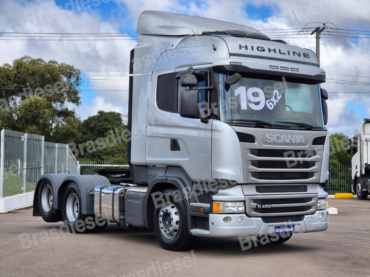 RH 450 6X2