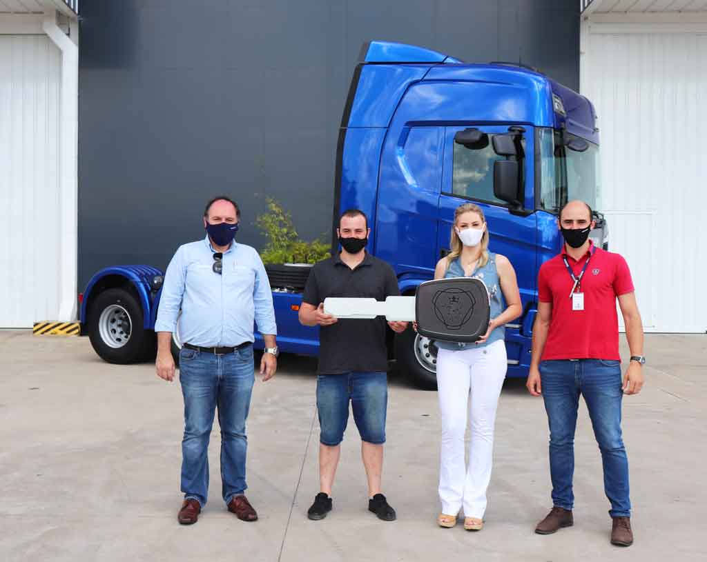 ENTREGA DE VEÍCULOS -   TRANSPORTES KARIANE LTDA