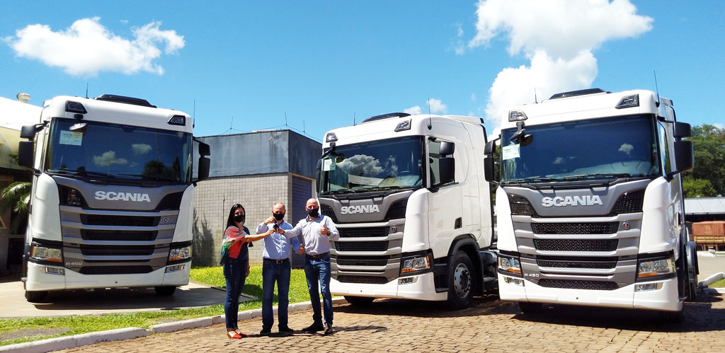 ENTREGA DE VEÍCULOS - THEO TRANSPORTES LTDA   