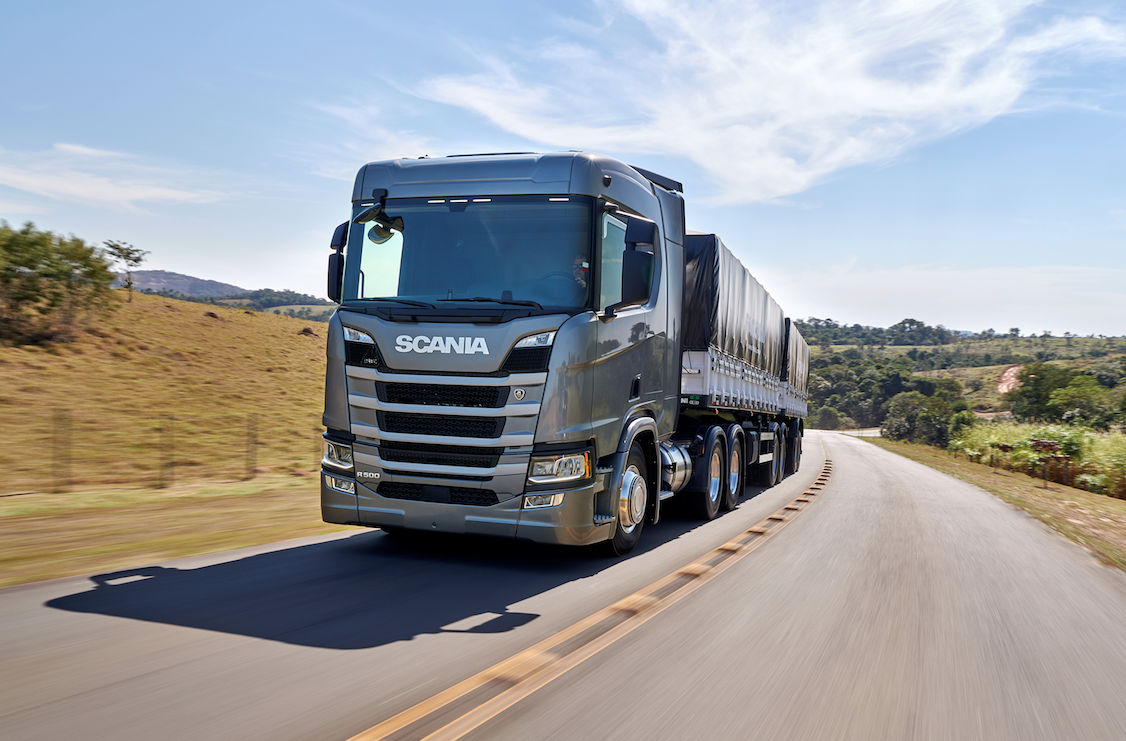 A nova geração de caminhões Scania - Revista Caminhoneiro