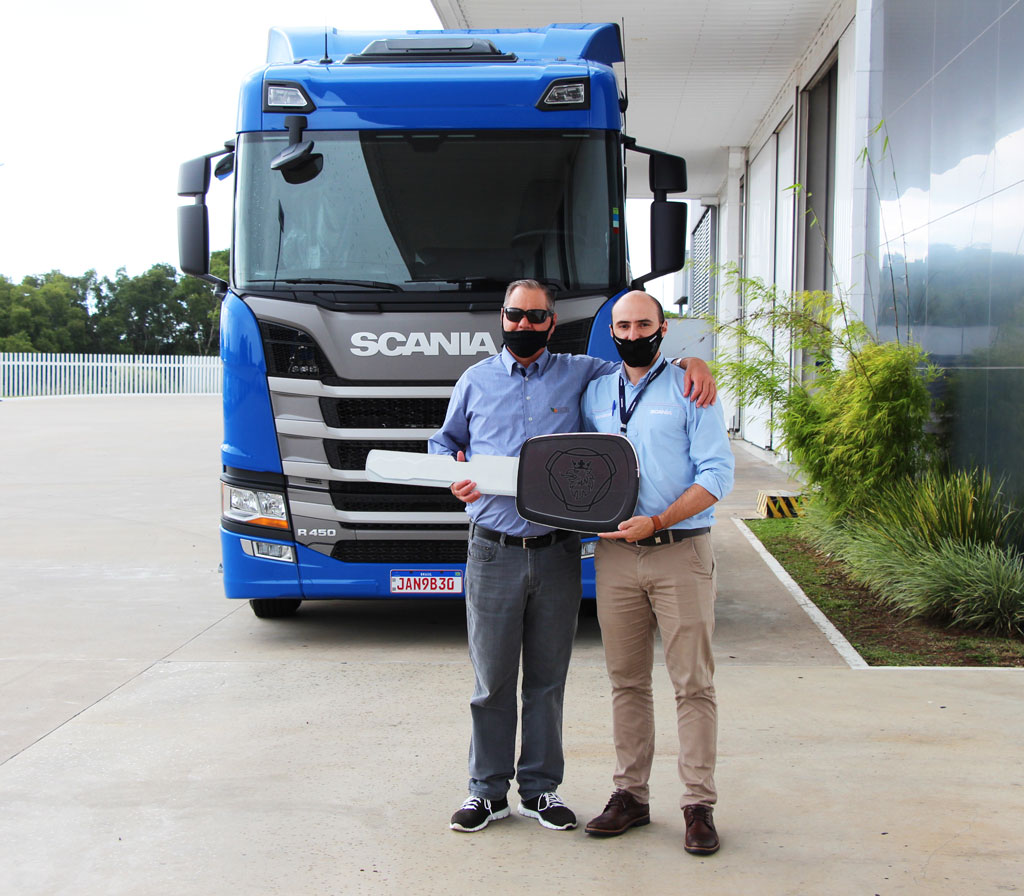 ENTREGA DE VEÍCULOS -  BOER TRANSPORTES 